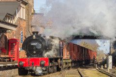 Hudswell Clarke 0-6-0 saddle tank, BR J94 68067 at GCR