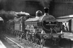 NER Ex-GNR No.990 at Kings Cross 20 Sept 1953